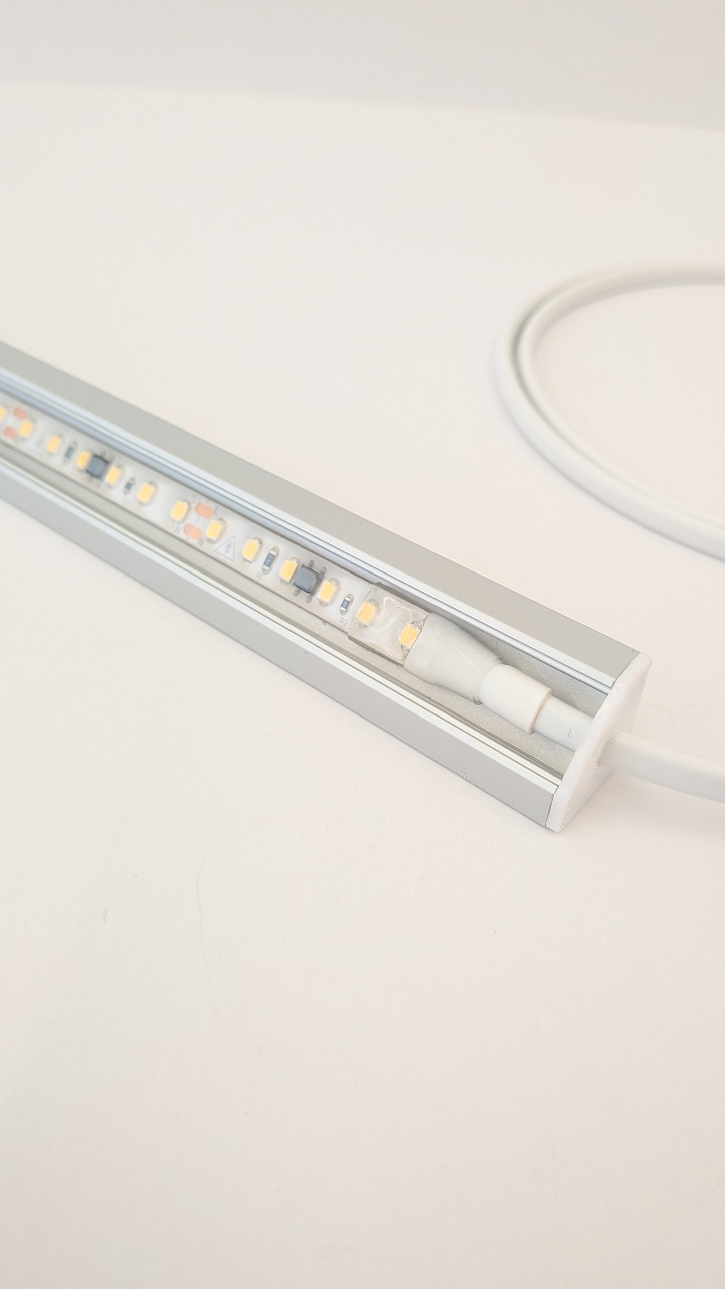 Under Cabinet LED Light | Corner Mounted | 19mm x 19mm | 230V - No Driver Required | 1400 Lumens/Metre