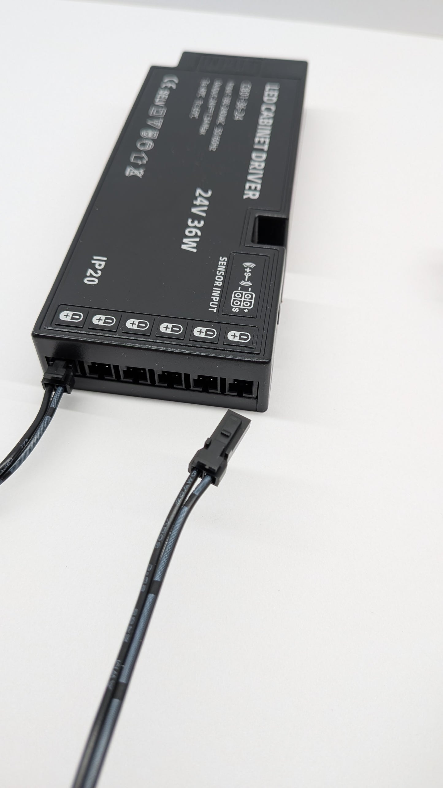 Wardrobe LED Lights | Dotless | Plug In | Motion sensor | 1050 Lumens/M