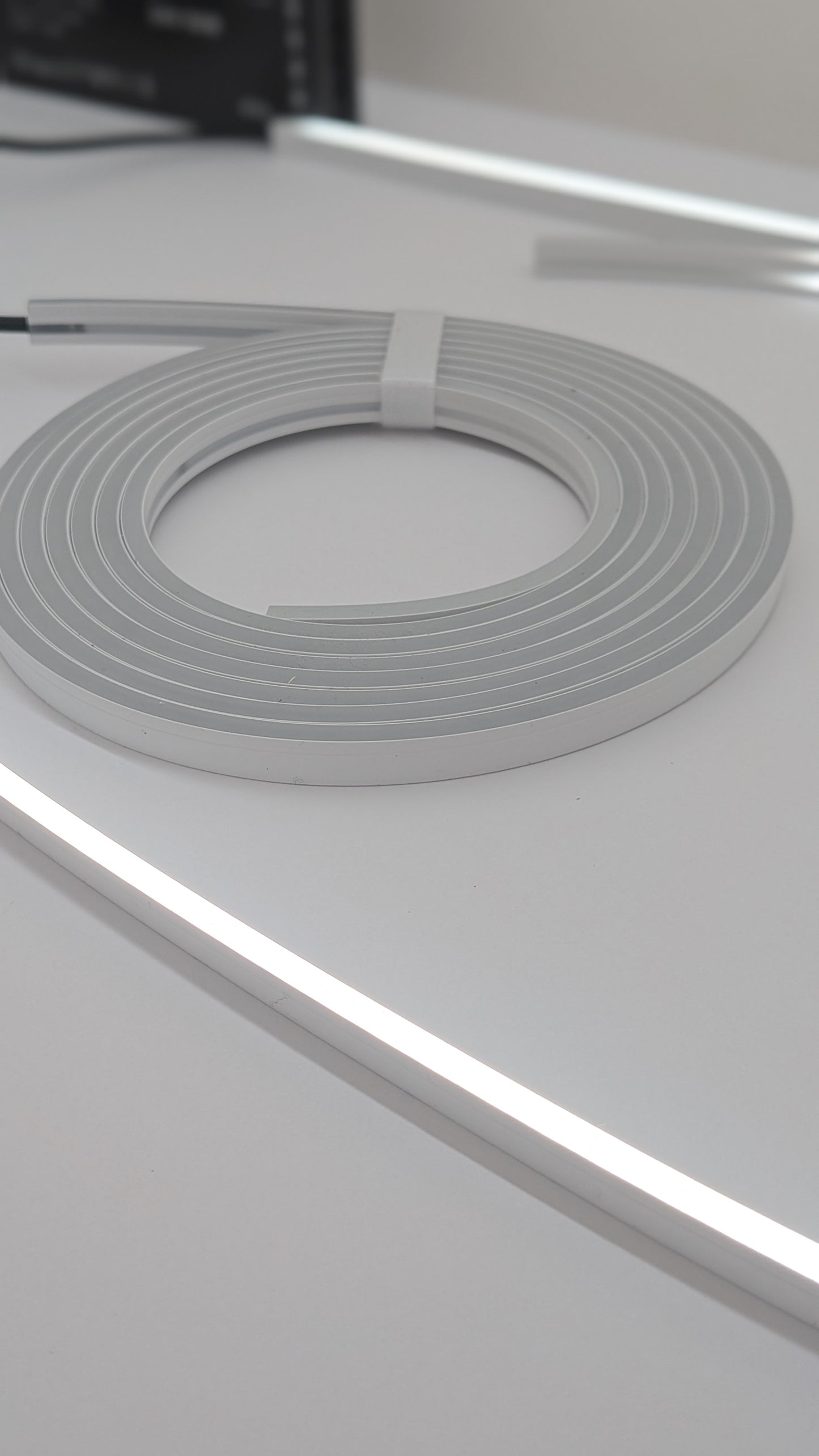 4mm Flexible Neon Super Flex | Joinery Dotless LED Lighting | Natural White