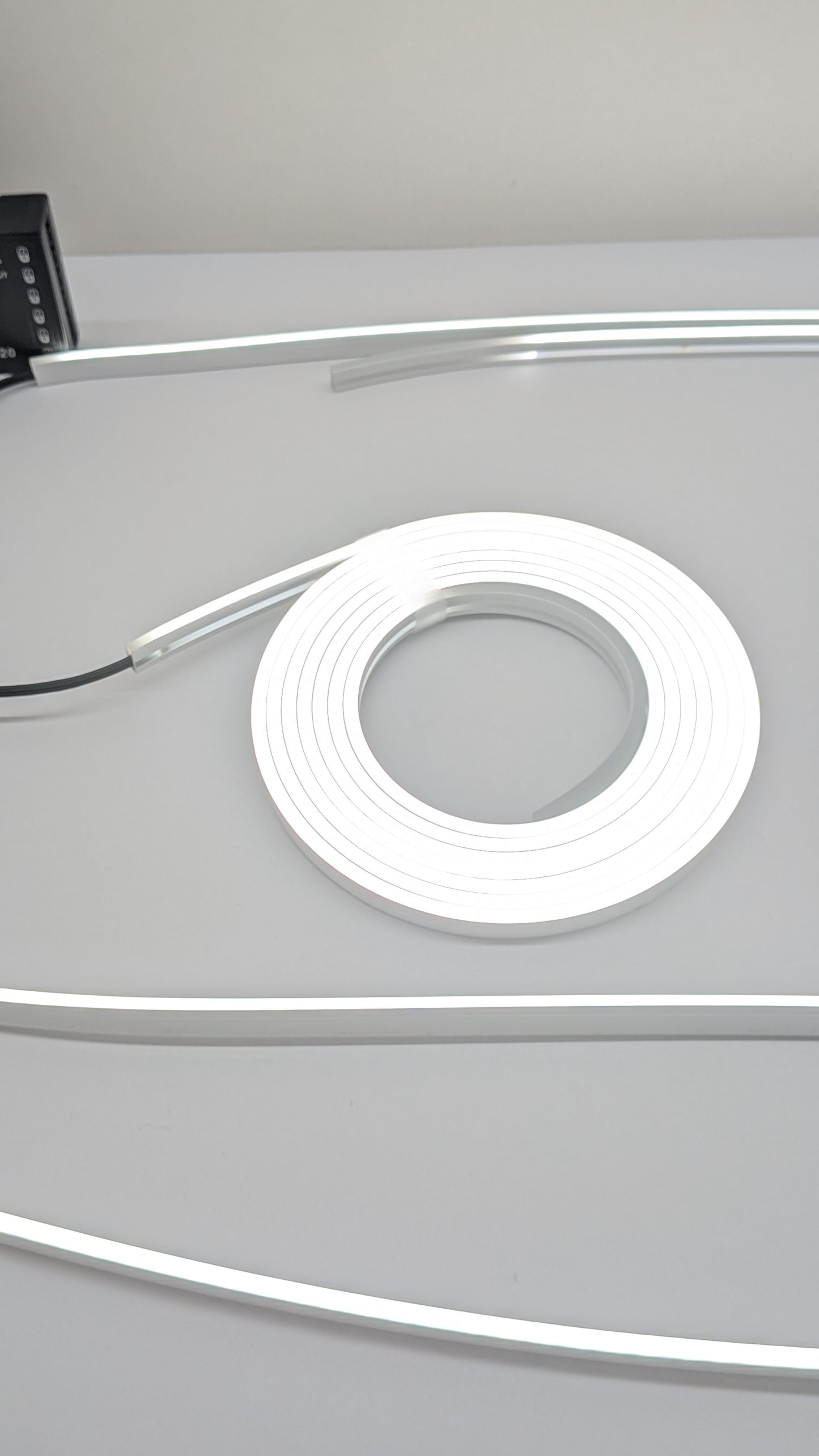 4mm Flexible Neon Super Flex | Joinery Dotless LED Lighting | Natural White