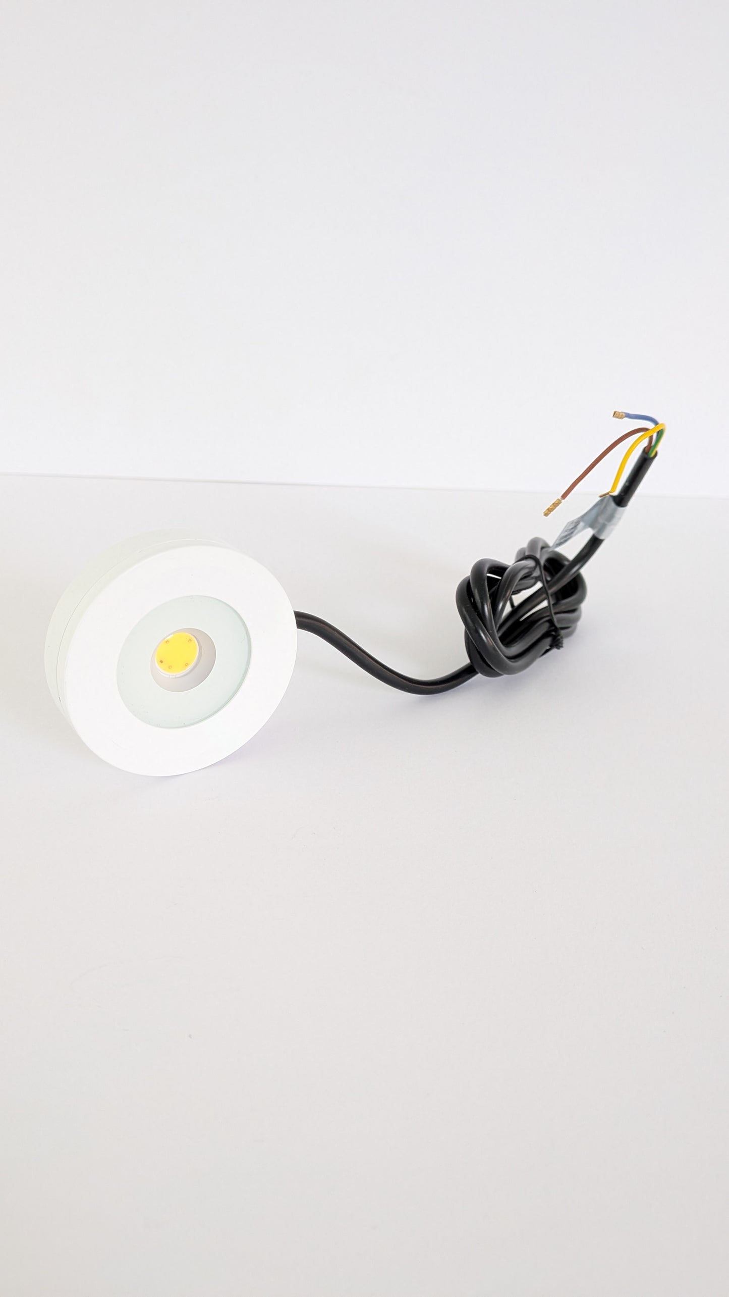 LED Under Cabinet Light | Surface Mounted | Super Slim | 230V