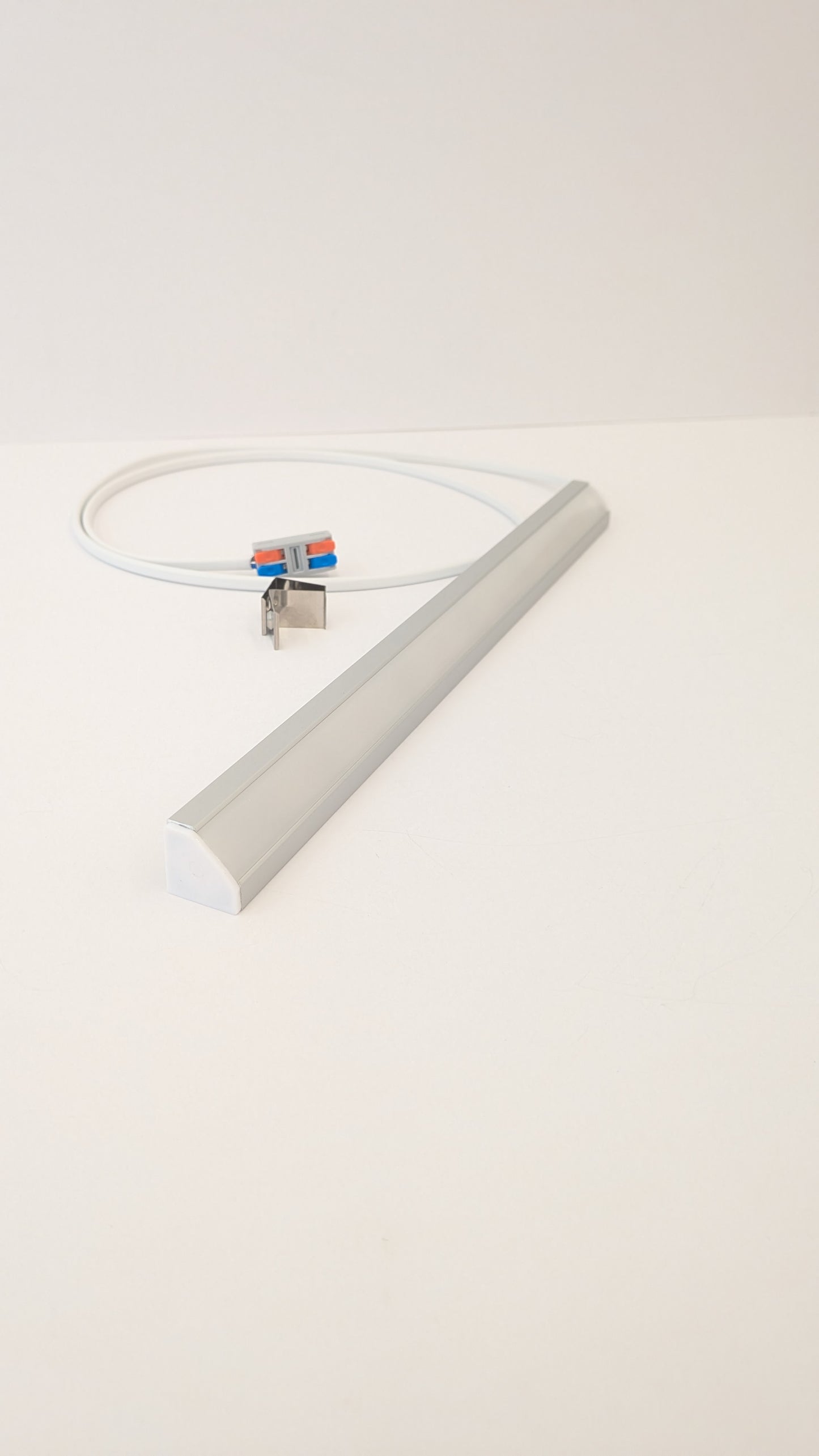 Under Cabinet LED Light | Corner Mounted | 19mm x 19mm | 230V - No Driver Required | 1400 Lumens/Metre