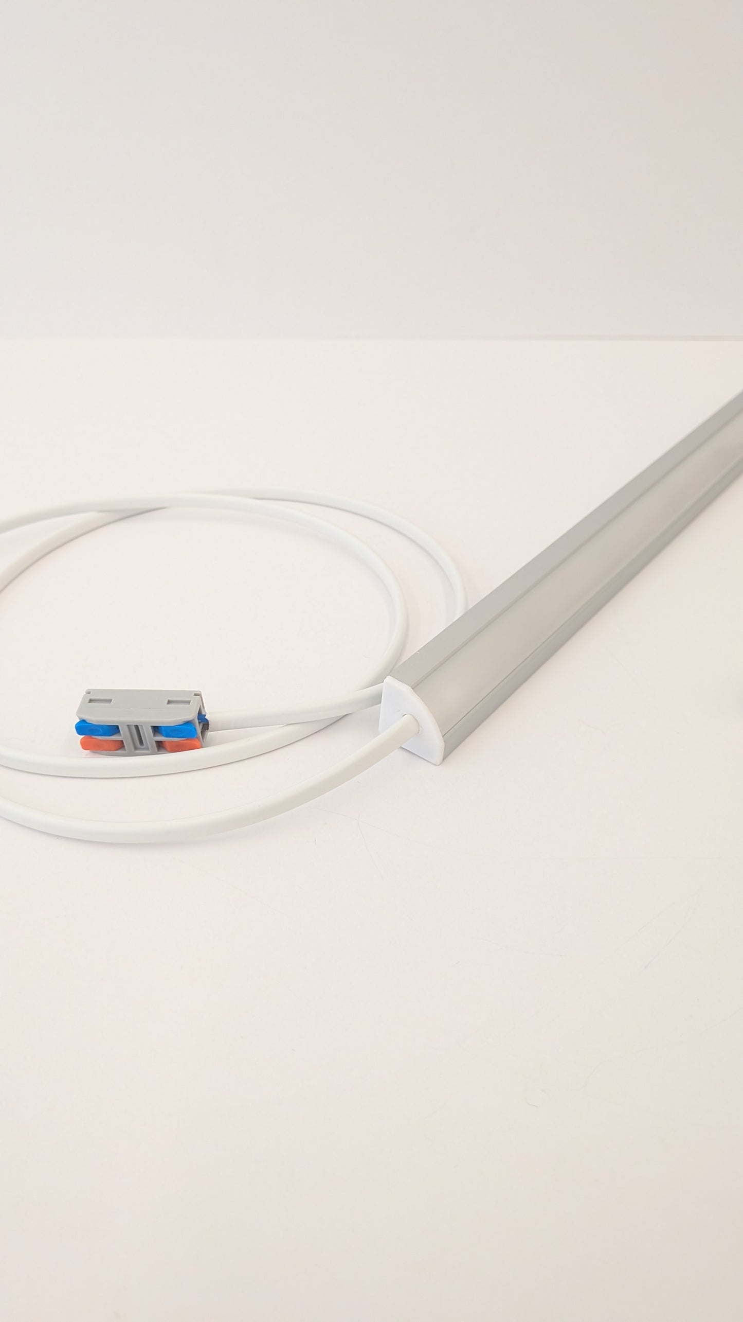 Under Cabinet LED Light | Corner Mounted | 19mm x 19mm | 230V - No Driver Required | 1400 Lumens/Metre