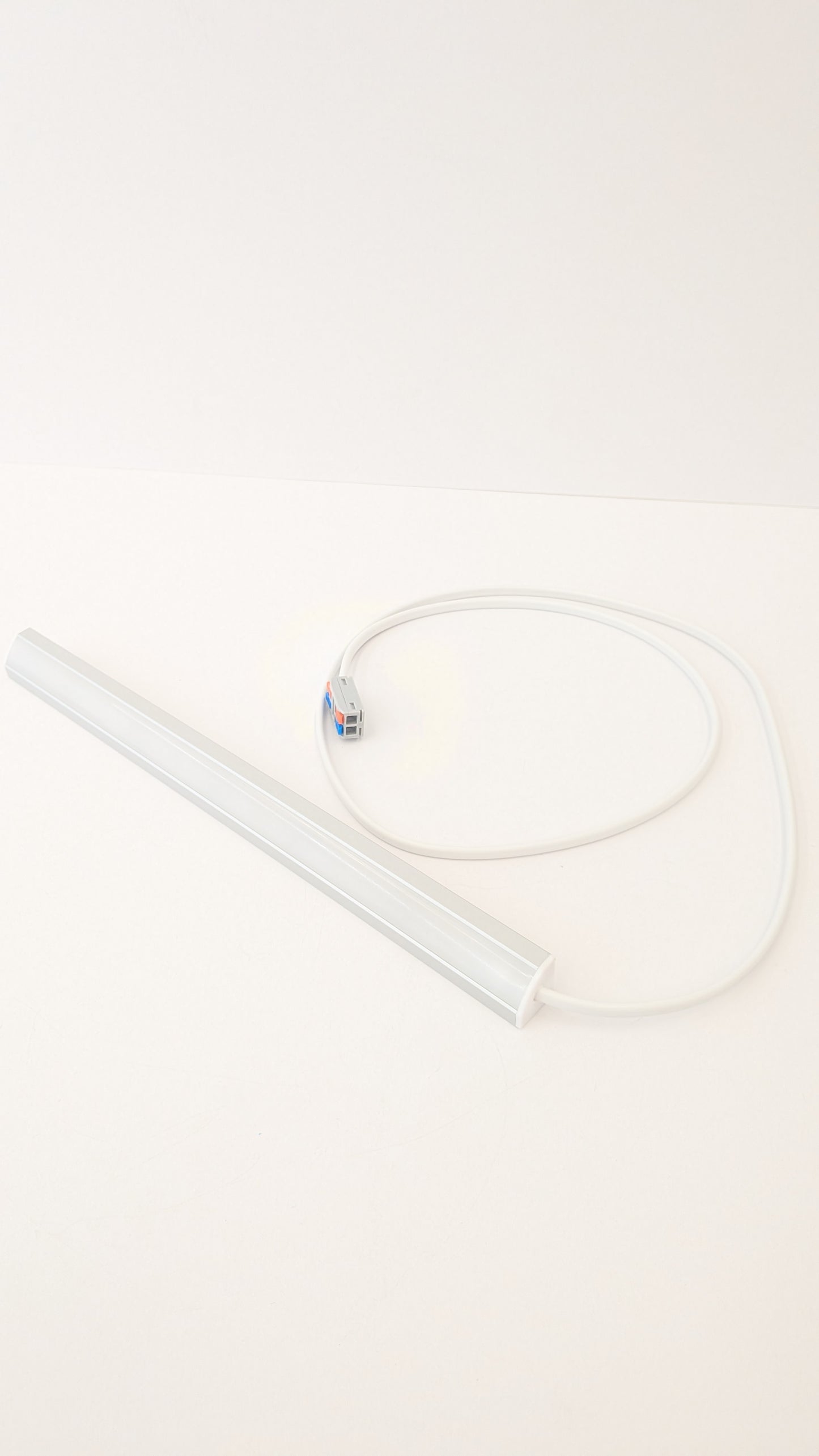 Under Cabinet LED Light | Corner Mounted | 19mm x 19mm | 230V - No Driver Required | 1400 Lumens/Metre